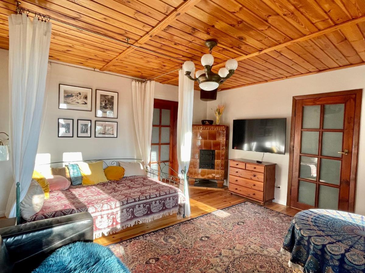 Apple Tree House Villa Lubin  Buitenkant foto